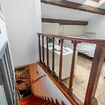 Lovely Attic For 4 Person With Wifi - A/c Lägenhet *